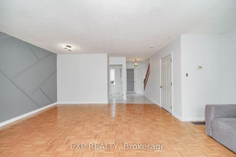 Photo 2 at 55 Hollyberry Trail, Hillcrest Village, Toronto
