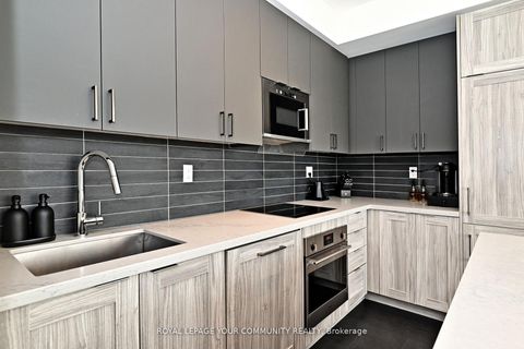 Photo 15 at 1607 - 2908 Highway 7, Concord, Vaughan