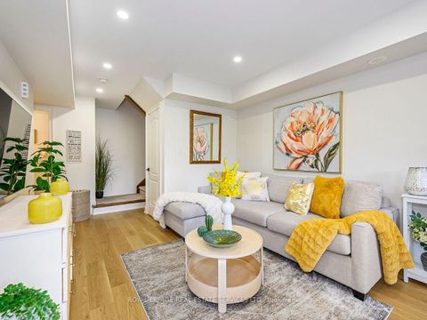 Photo 7 at Unit 12 - 19 Hays Boulevard, RO River Oaks, Oakville