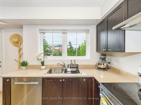 Photo 15 at Unit 12 - 19 Hays Boulevard, RO River Oaks, Oakville