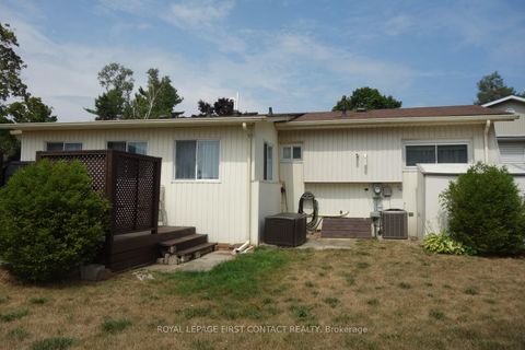 Photo 26 at 23 Mimosa Crescent, Rural Innisfil, Innisfil Photo 26 at 23 Mimosa Crescent, Rural Innisfil, Innisfil