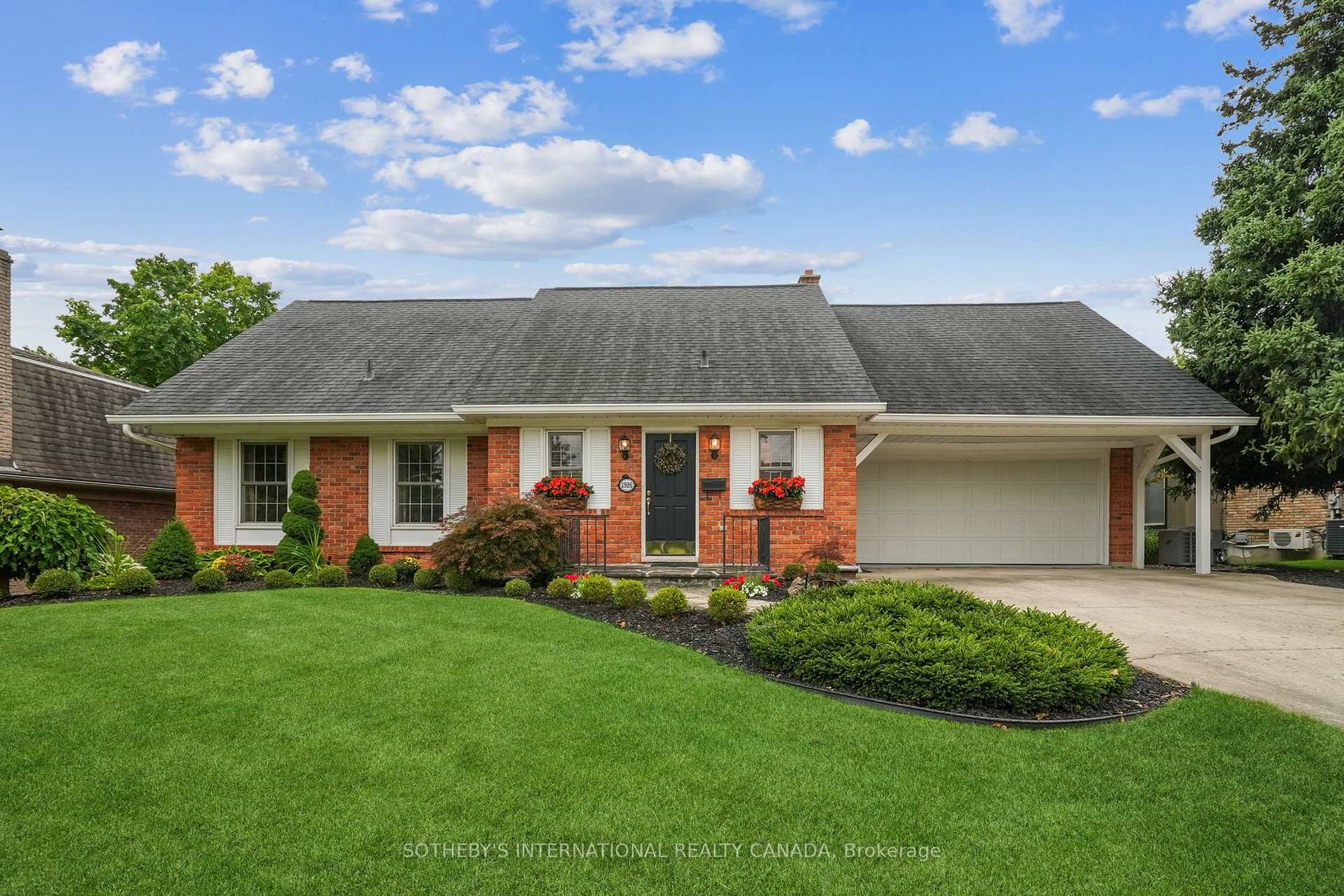 1926 Kerns Road, Tyandaga, Burlington 