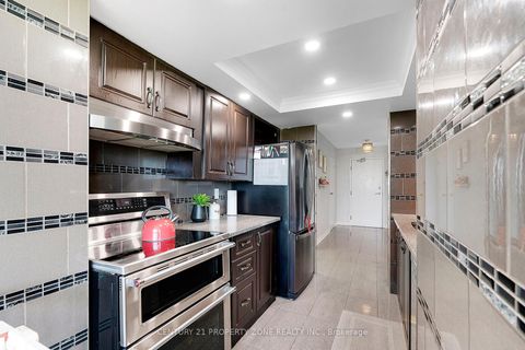 Photo 9 at 1411 - 5 Rowntree Road, Jamestown, Toronto