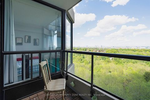 Photo 13 at 1411 - 5 Rowntree Road, Jamestown, Toronto