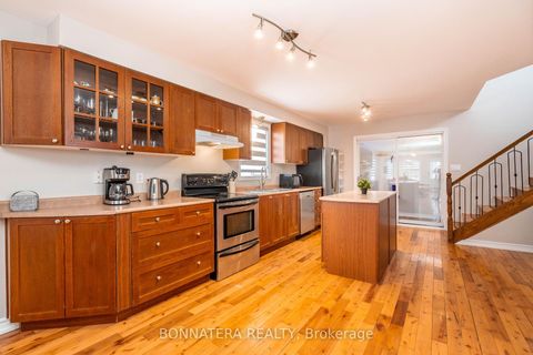 Photo 5 at 687 INNISFIL BEACH Road, Alcona, Innisfil