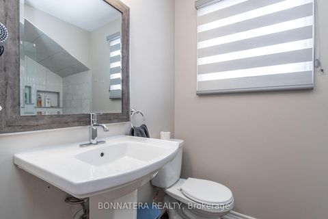 Photo 11 at 687 INNISFIL BEACH Road, Alcona, Innisfil Photo 11 at 687 INNISFIL BEACH Road, Alcona, Innisfil