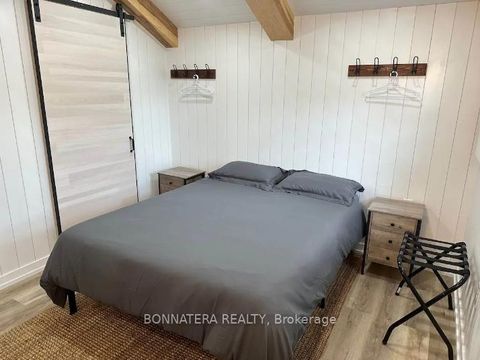 Photo 14 at 687 INNISFIL BEACH Road, Alcona, Innisfil Photo 14 at 687 INNISFIL BEACH Road, Alcona, Innisfil