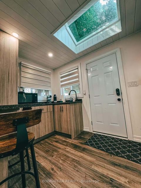 Photo 21 at 687 INNISFIL BEACH Road, Alcona, Innisfil