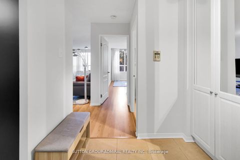 Photo 3 at 317 - 11 Townsgate Drive, Yorkhill, Vaughan