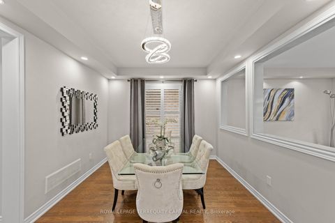 Photo 10 at 14 Beaconsfield Drive, Kleinburg, Vaughan