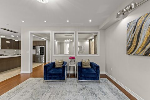 Photo 13 at 14 Beaconsfield Drive, Kleinburg, Vaughan