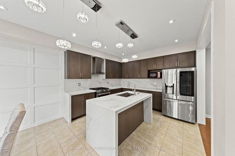 Photo 16 at 14 Beaconsfield Drive, Kleinburg, Vaughan