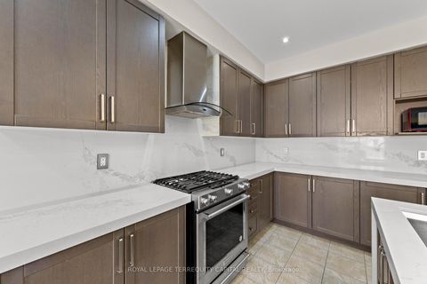 Photo 20 at 14 Beaconsfield Drive, Kleinburg, Vaughan