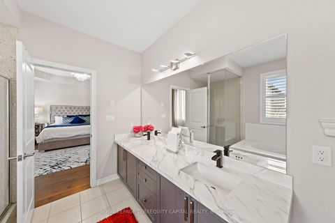 Photo 31 at 14 Beaconsfield Drive, Kleinburg, Vaughan
