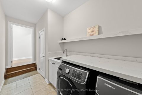 Photo 42 at 14 Beaconsfield Drive, Kleinburg, Vaughan