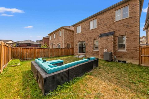 Photo 43 at 14 Beaconsfield Drive, Kleinburg, Vaughan