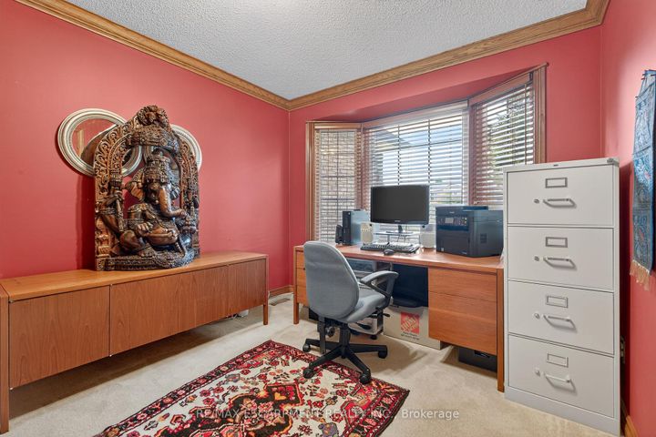 Photo 7 at 64 Summerdale Place, Ancaster, Hamilton