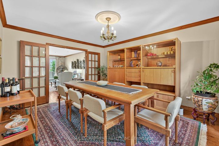 Photo 13 at 64 Summerdale Place, Ancaster, Hamilton