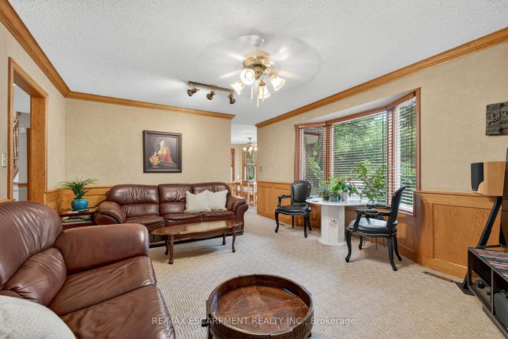 Photo 22 at 64 Summerdale Place, Ancaster, Hamilton