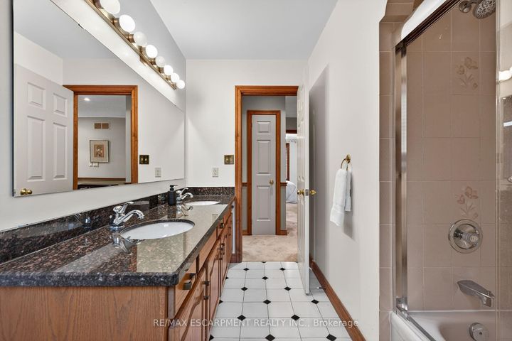 Photo 43 at 64 Summerdale Place, Ancaster, Hamilton