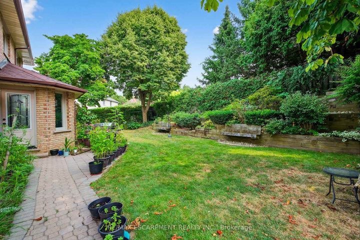 Photo 45 at 64 Summerdale Place, Ancaster, Hamilton
