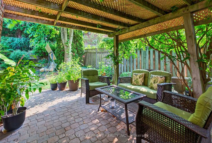 Photo 46 at 64 Summerdale Place, Ancaster, Hamilton