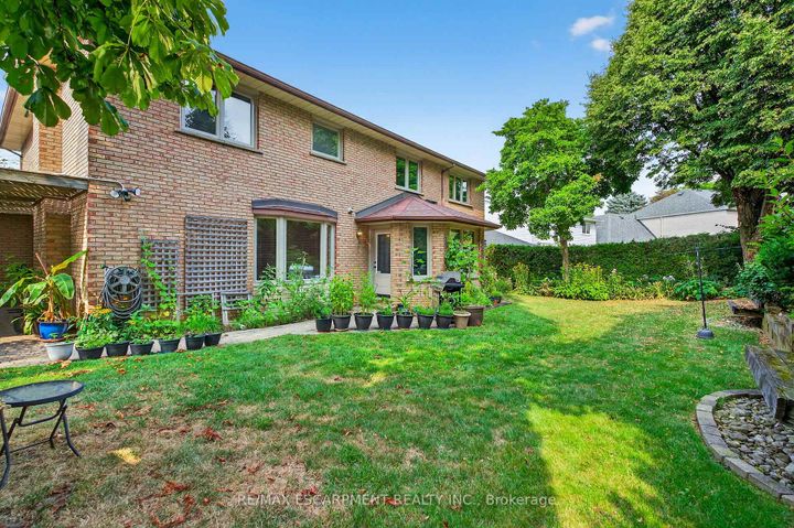 Photo 47 at 64 Summerdale Place, Ancaster, Hamilton