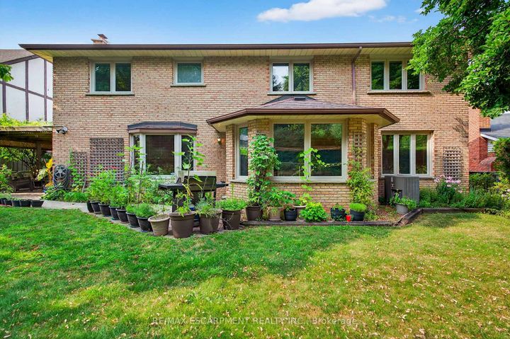 Photo 49 at 64 Summerdale Place, Ancaster, Hamilton