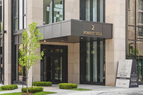Photo 2 at Suite 411 - 2 Forest Hill Road, Casa Loma, Toronto
