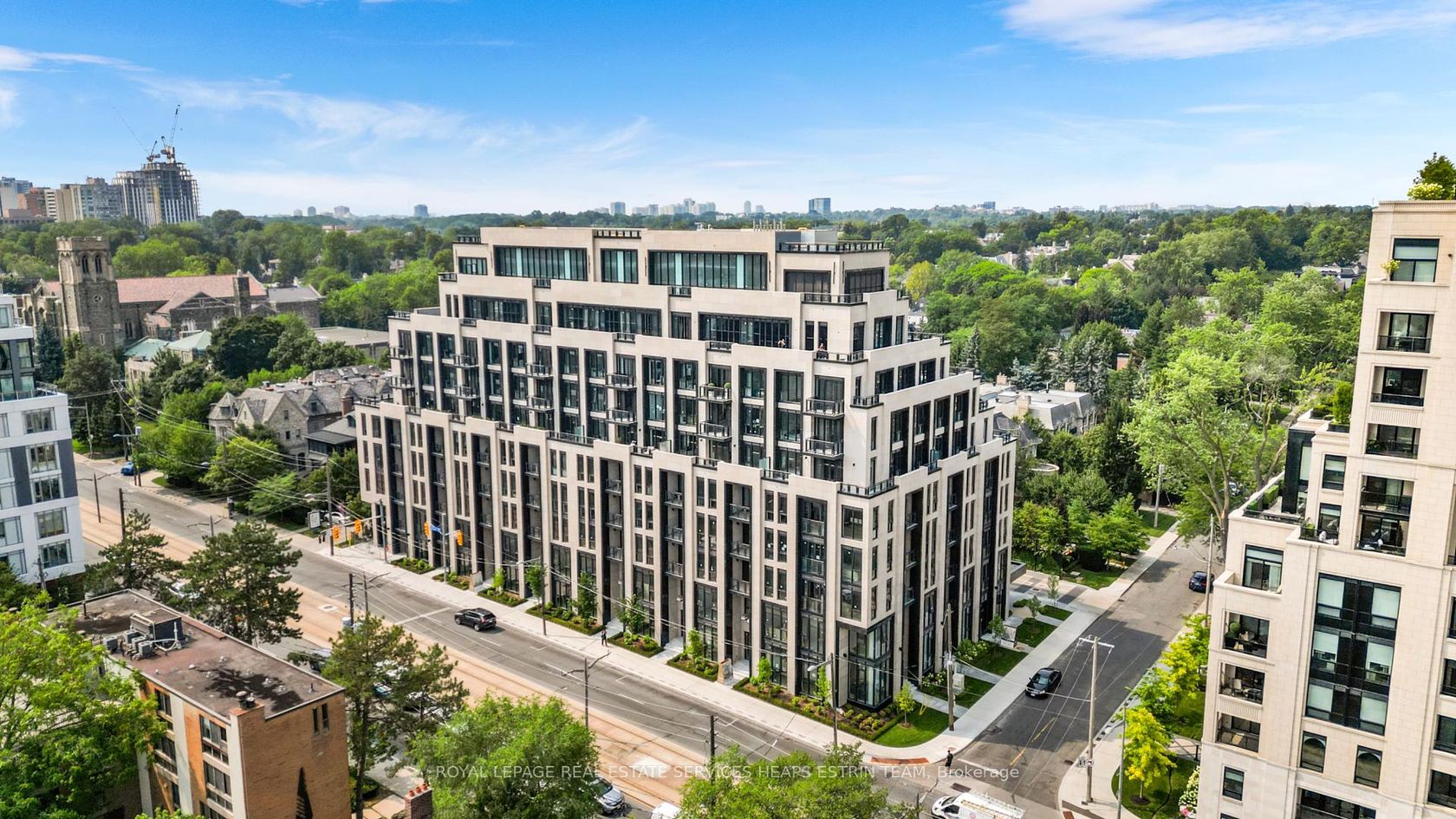Suite 411 - 2 Forest Hill Road, Casa Loma, Toronto 
