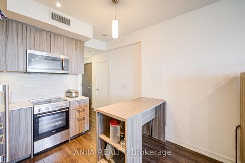 Photo 10 at 2205 - 50 Forest Manor Road, Henry Farm, Toronto