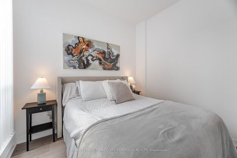 Photo 21 at 1201 - 10 Honeycrisp Crescent, Vaughan Corporate Centre, Vaughan