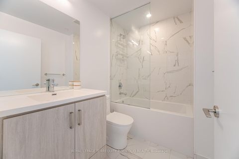 Photo 27 at 1201 - 10 Honeycrisp Crescent, Vaughan Corporate Centre, Vaughan