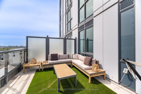 Photo 30 at 1201 - 10 Honeycrisp Crescent, Vaughan Corporate Centre, Vaughan