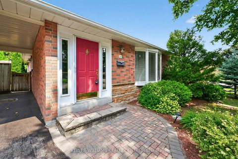 Photo 1 at 54 Devins Drive, Aurora Heights, Aurora