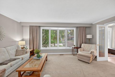 Photo 2 at 54 Devins Drive, Aurora Heights, Aurora