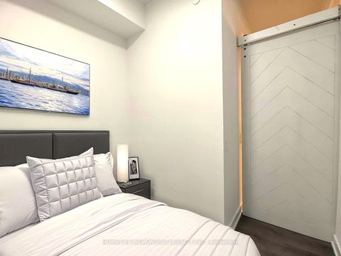 Photo 10 at 4208 - 108 Peter Street S, Waterfront Communities C1, Toronto
