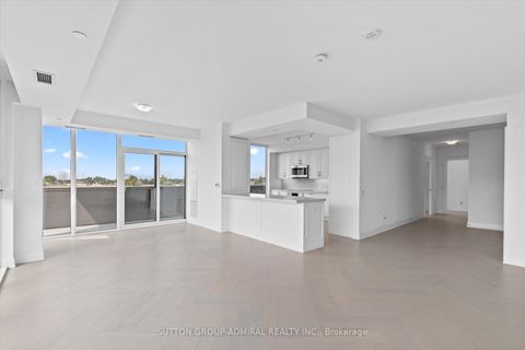 Photo 4 at 305 - 10 Gatineau Drive, Beverley Glen, Vaughan Photo 4 at 305 - 10 Gatineau Drive, Beverley Glen, Vaughan