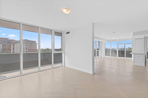 Photo 7 at 305 - 10 Gatineau Drive, Beverley Glen, Vaughan Photo 7 at 305 - 10 Gatineau Drive, Beverley Glen, Vaughan