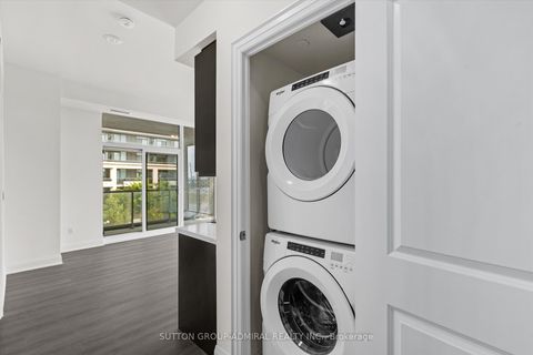 Photo 11 at 202 - 20 Gatineau Drive, Beverley Glen, Vaughan Photo 11 at 202 - 20 Gatineau Drive, Beverley Glen, Vaughan