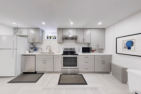 Photo 35 at 57 Wyndcliff Crescent, Victoria Village, Toronto