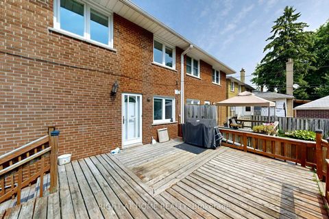 Photo 44 at 57 Wyndcliff Crescent, Victoria Village, Toronto