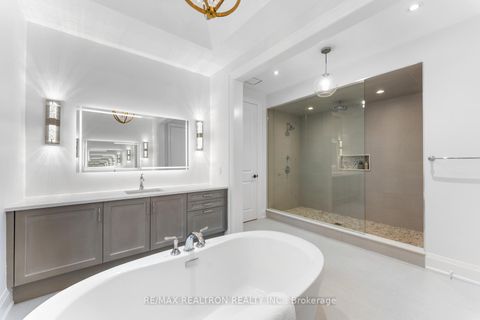 Photo 37 at 62 Endless Circle, Kleinburg, Vaughan