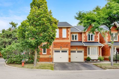 Photo 1 at 7 - 2006 Glenada Crescent, WC Wedgewood Creek, Oakville