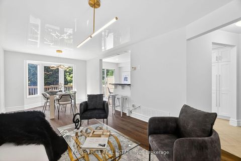 Photo 9 at 48 Beaumont Place, Uplands, Vaughan
