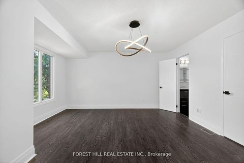 Photo 11 at 48 Beaumont Place, Uplands, Vaughan