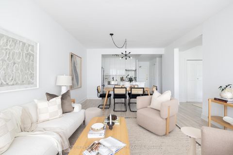 Photo 9 at 107 - 20 Fashion Roseway Way, Willowdale East, Toronto
