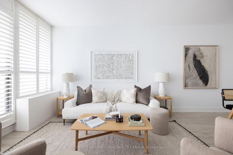 Photo 11 at 107 - 20 Fashion Roseway Way, Willowdale East, Toronto