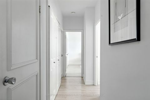 Photo 16 at 107 - 20 Fashion Roseway Way, Willowdale East, Toronto