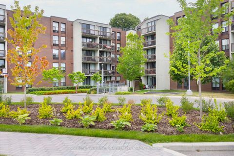 Photo 29 at 107 - 20 Fashion Roseway Way, Willowdale East, Toronto